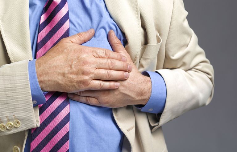 senior-man-having-a-stroke-heart-attack-175118603-576b222b5f9b58587574c1eb